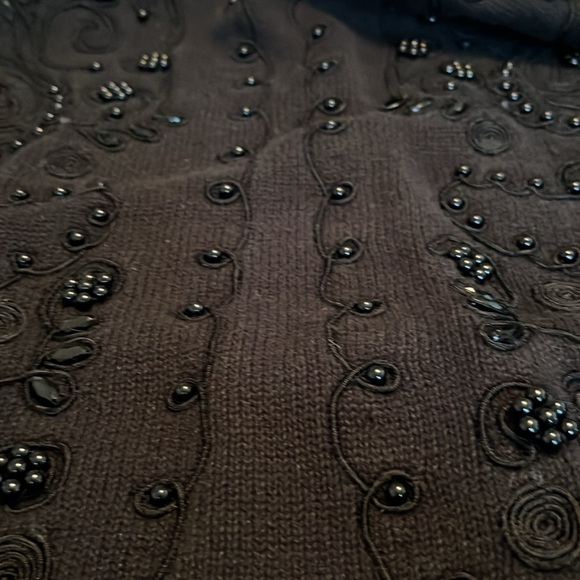 VINTAGE BONNIE AND BILL BEADED SWEATER. SIZE L. - Picture 4 of 7